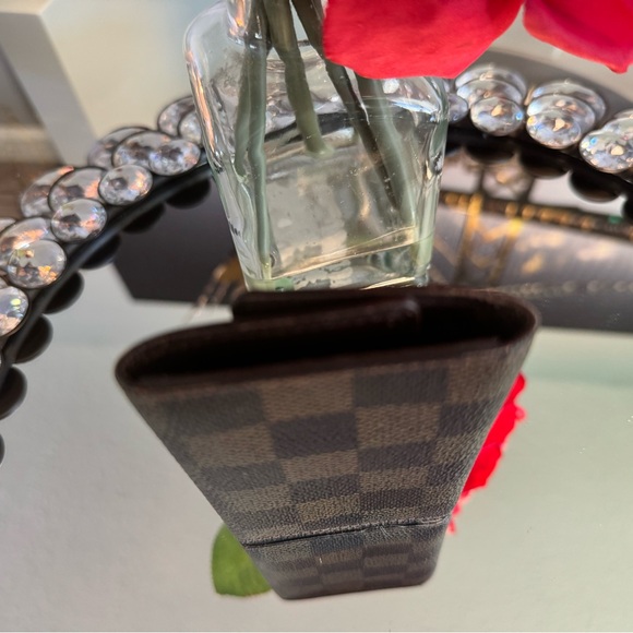 Authentic Louis Vuitton Damier Ebene Multicles 6 Key Wallet - Picture 8 of 11